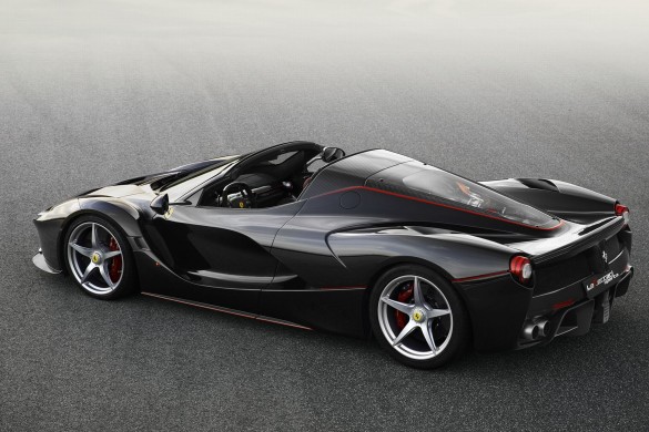 Ferrari décapsule LaFerrari