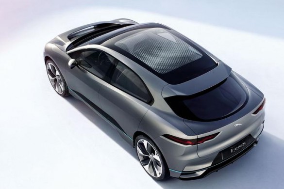 Jaguar i-Pace, un crossover électrique pour 2018