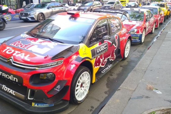 100 Citroën dans Paris pour le centenaire des chevrons