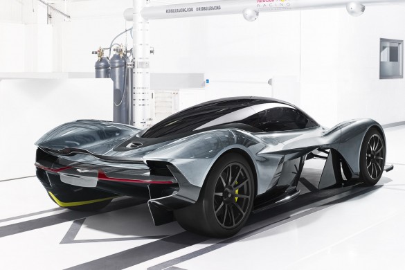 Aston Martin RB-001, pour passer sous les portiques de péage