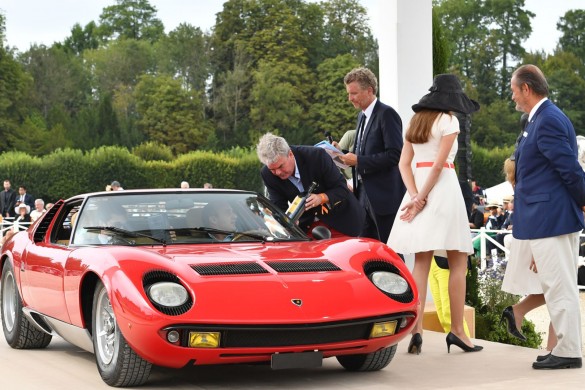 Un défilé de belles carrosseries à Chantilly